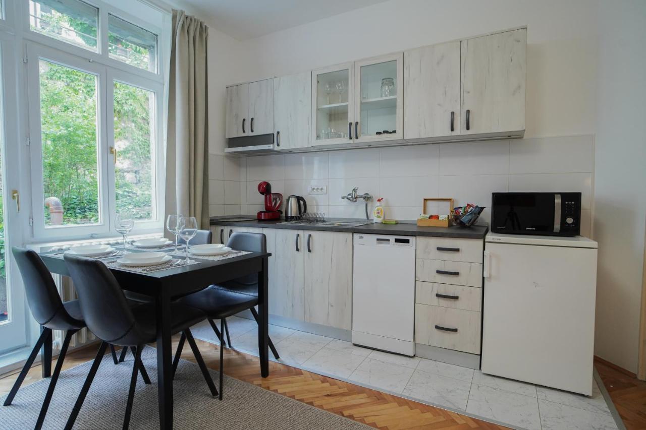 Quiet Luxury Family Apt Belgrade Fortress Center Ngoại thất bức ảnh